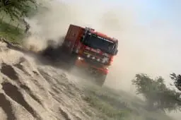 Gerard de Rooy behoudt leiding Dakar featured image