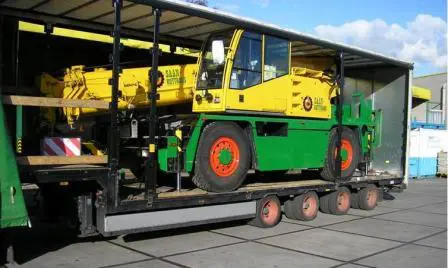 Mooie Van Hool oplegger voor Saan featured image