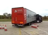 VIDEO – Manoeuvreren met 14,9 m lange trailer featured image