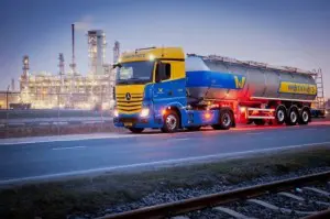 Vier maal Actros 1843 LS Euro 6 voor Wemmers