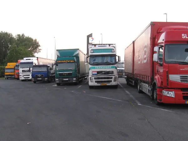 ‘Buitenlandse transporteurs moeten hier boetes óók betalen’ featured image