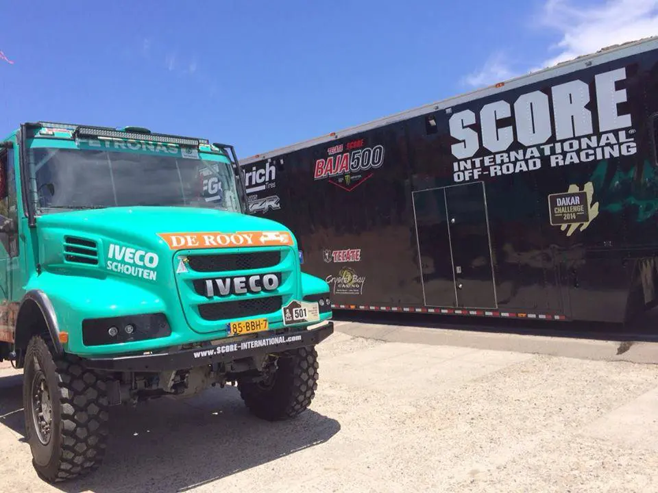 Foto’s: De Rooy start in Baja 500 featured image