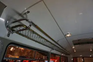 De bagagerekken zien er gebruikt uit, maar zijn helemaal nieuw.