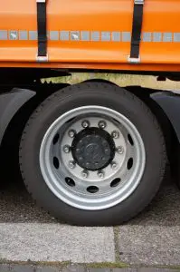 Goodyear ontwikkelde voor de DAF XF Low Deck speciale banden.