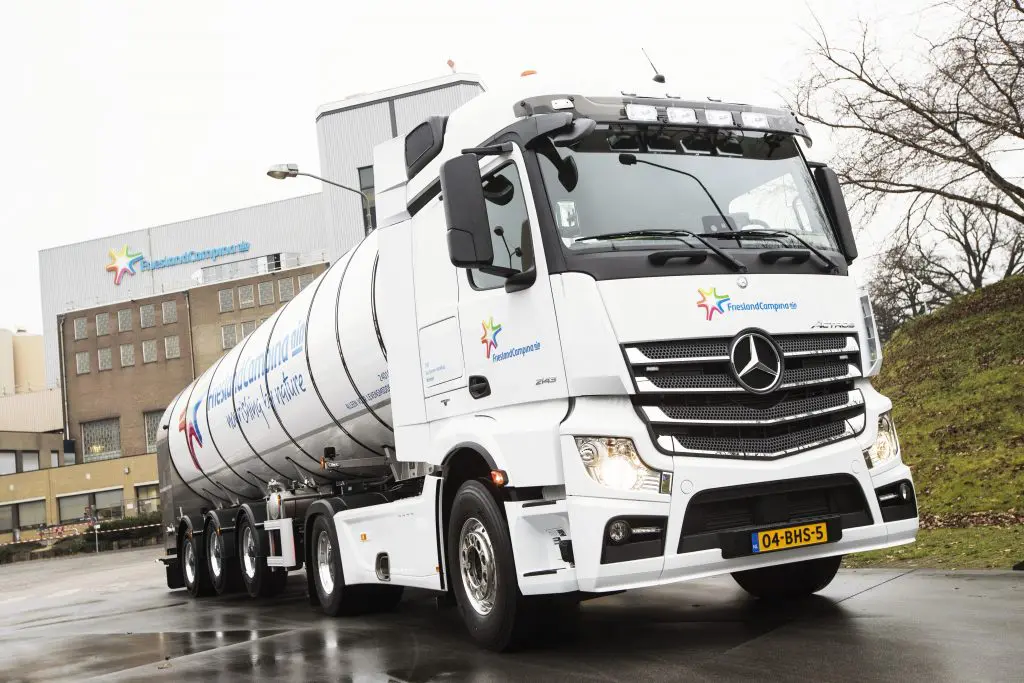 Actros met RMO-oplegger èn elektrische VMI voor Kenkhuis featured image