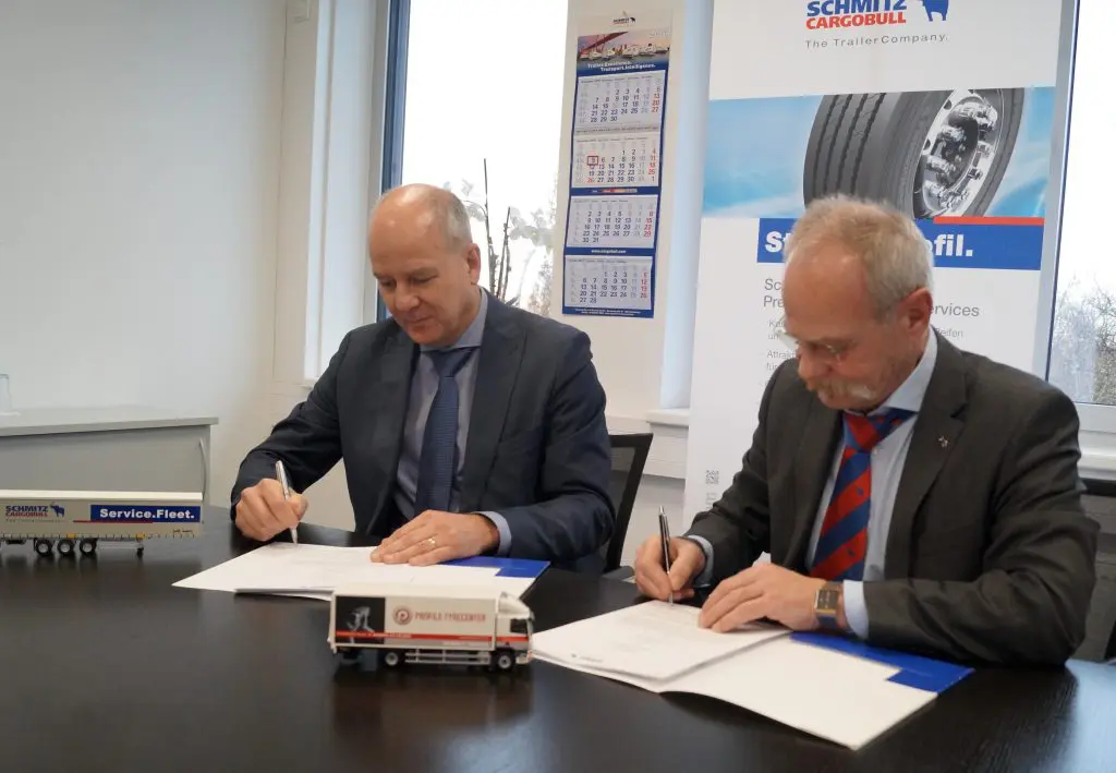 Profile Tyrecenter in zee met Schmitz Cargobull featured image