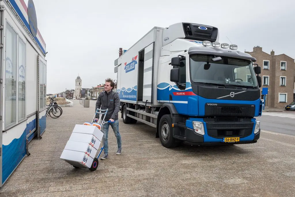Parlevliet rijdt vis met Volvo FE featured image