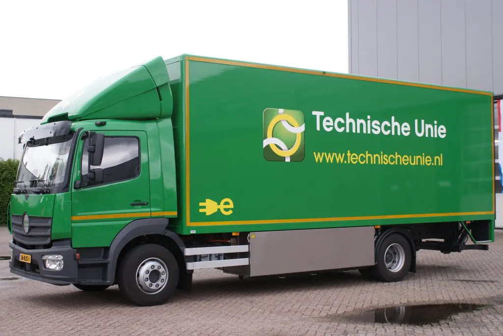 Foto’s: Technische Unie neemt GINAF DuraTruck in gebruik featured image