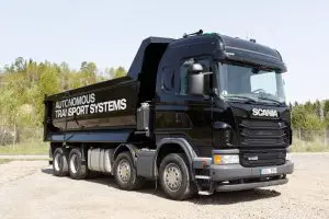Autonoom rijden de mijnbouw kan al getuige deze Scania kipper.