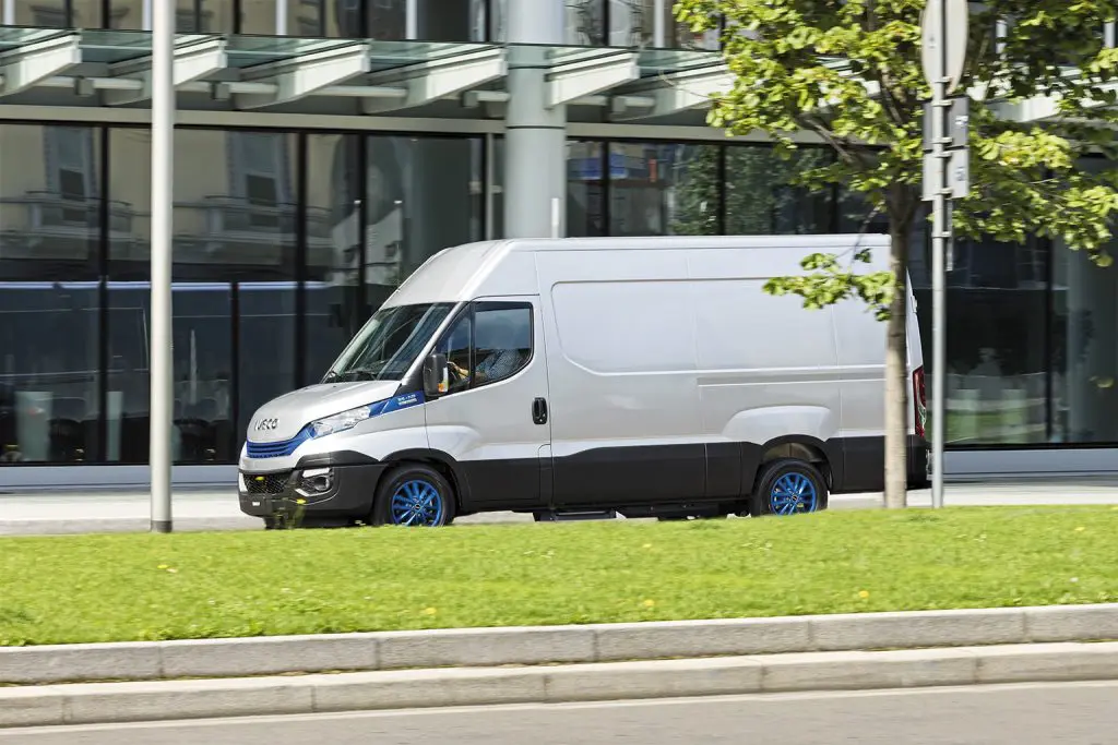 Rijden met Iveco Daily Blue Power, Van of the Year 2018 featured image