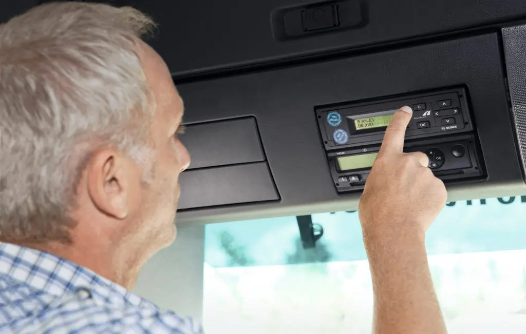 VIDEO – Gewicht invoeren op OBU verplicht featured image