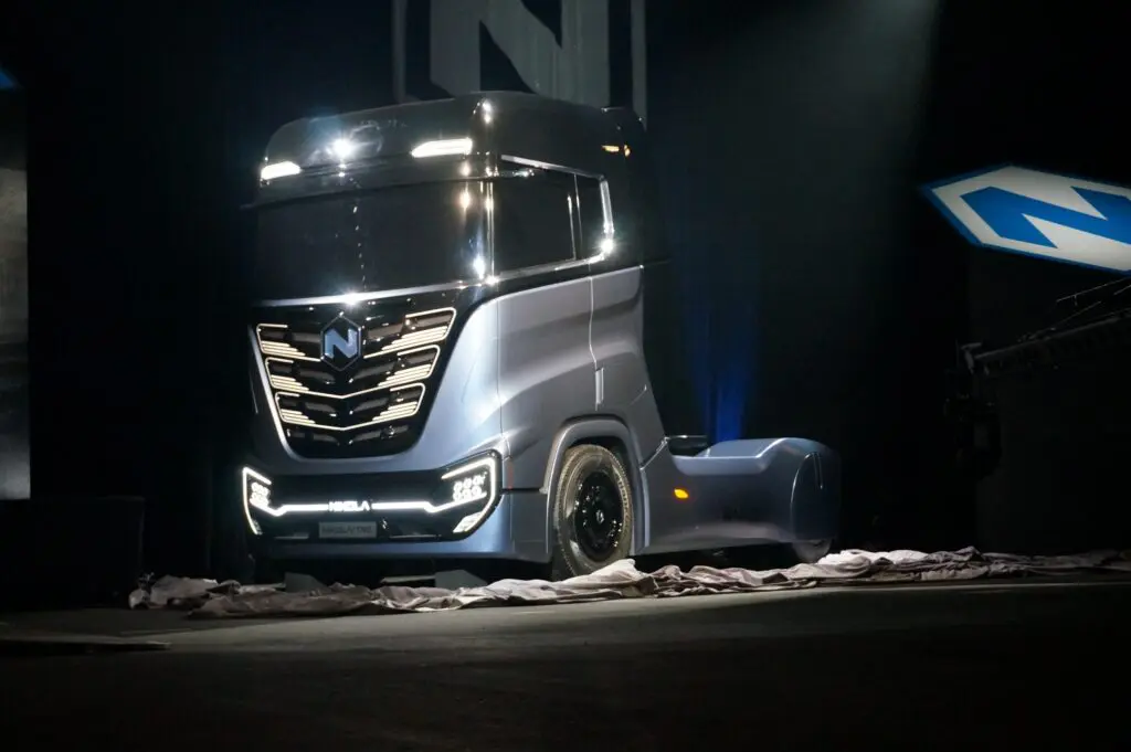 TTMtv Vlog #129 – Exploring Nikola Two & Tre at #NikolaWorld2019! featured image