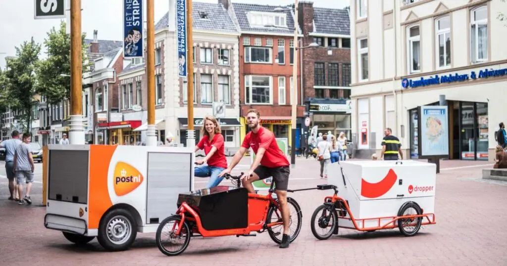 Dropper rijdt ook voor PostNL in Groningse binnenstad featured image