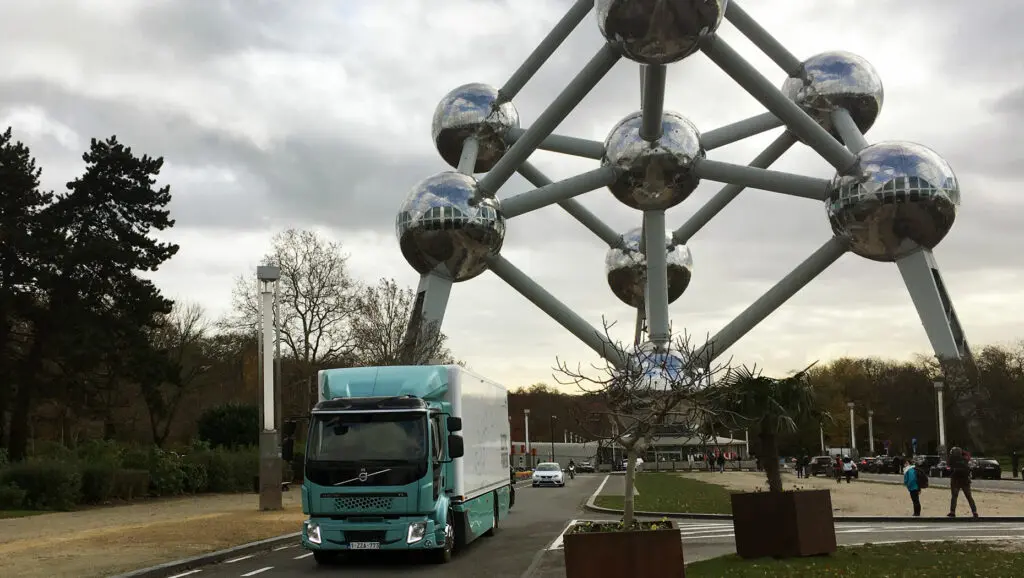 AB InBev rijdt bier emissievrij Brussel in featured image