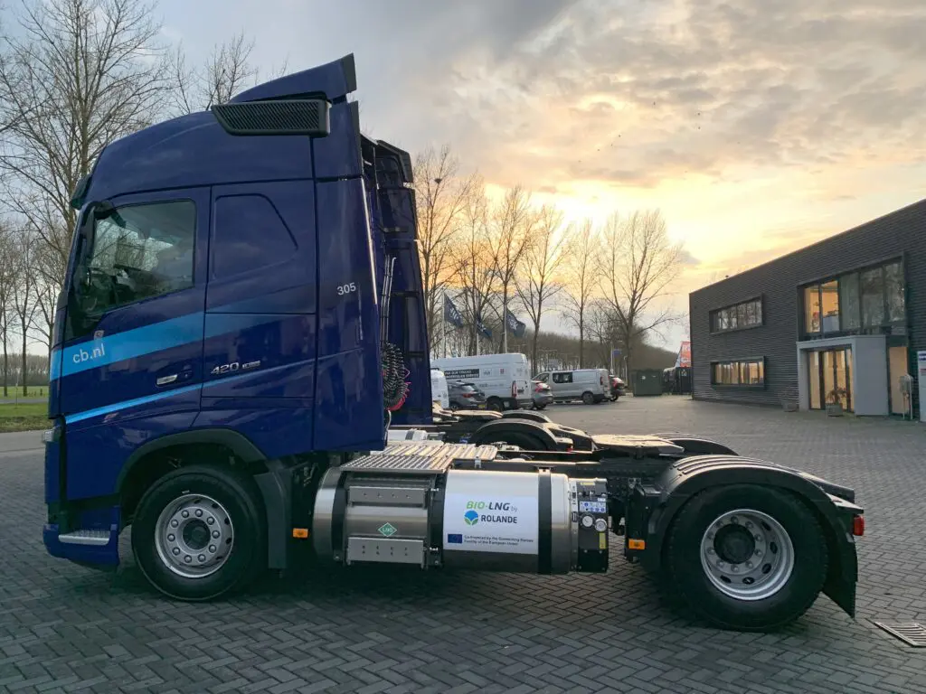 Vijf nieuwe Volvo’s op LNG voor CB featured image