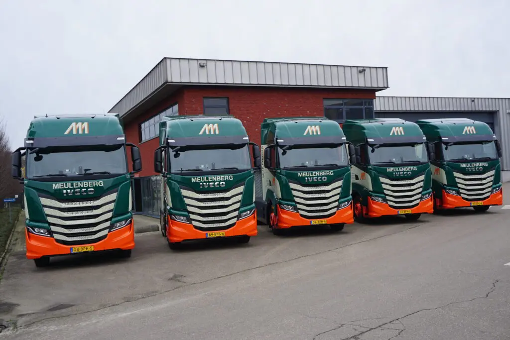 Eerste vijf Iveco’s S-Way voor Meulenberg Transport featured image