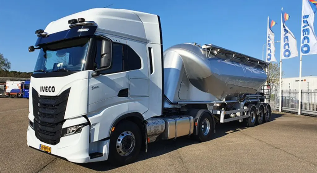 Lichtgewicht Iveco S-Way voor Stefan Madou featured image