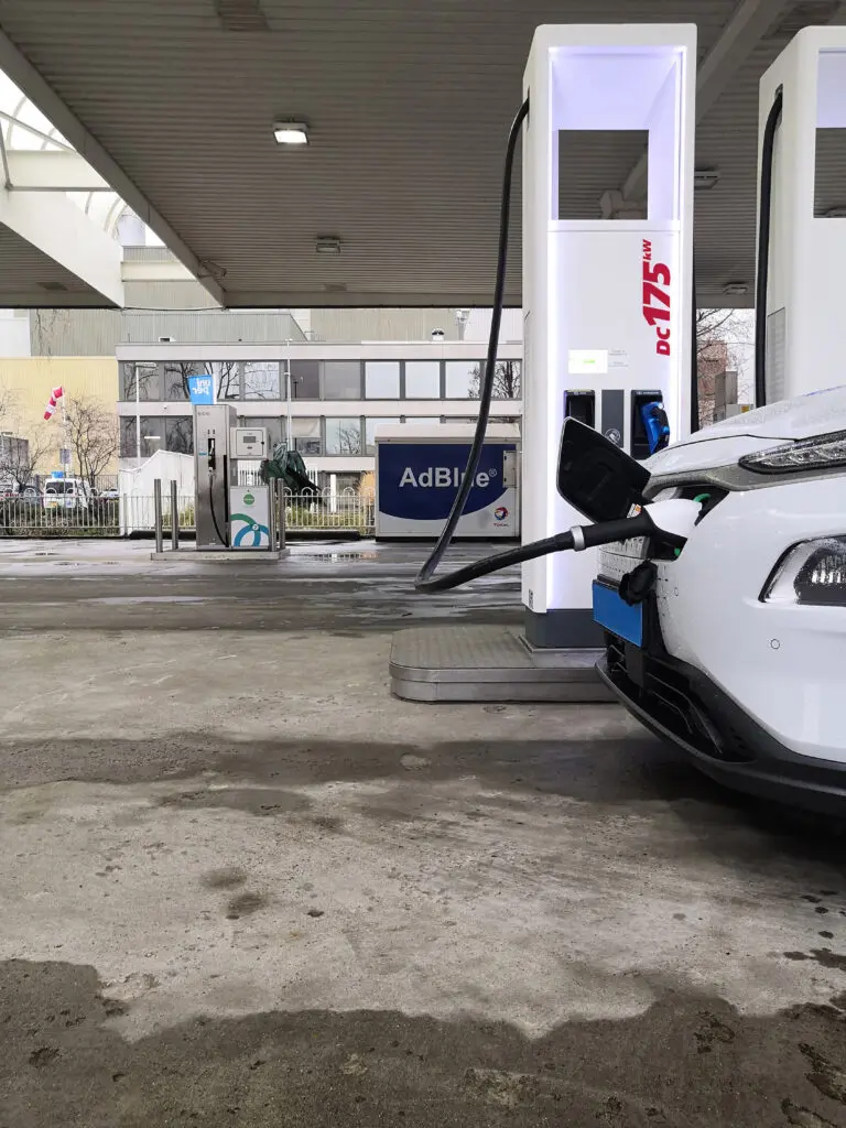 Total opent eerste multi-energie tanktation in Nederland featured image