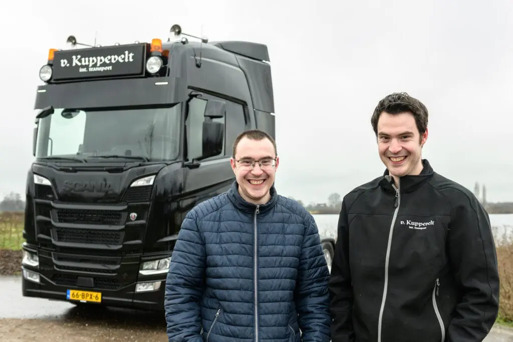Scania V8 voor broers Van Kuppevelt featured image