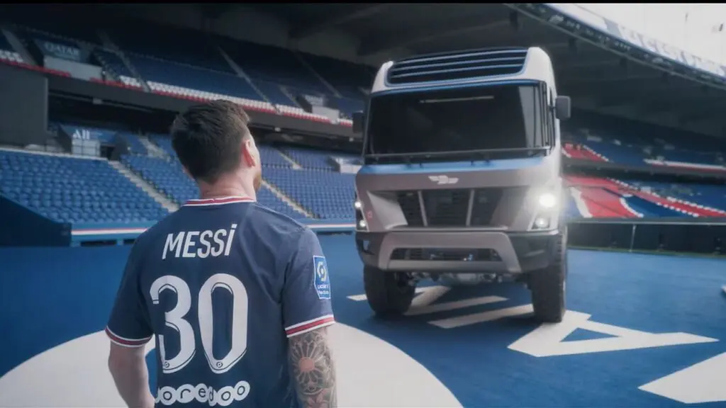 VIDEO – Na Maradona ook Messi in een vrachtwagen featured image