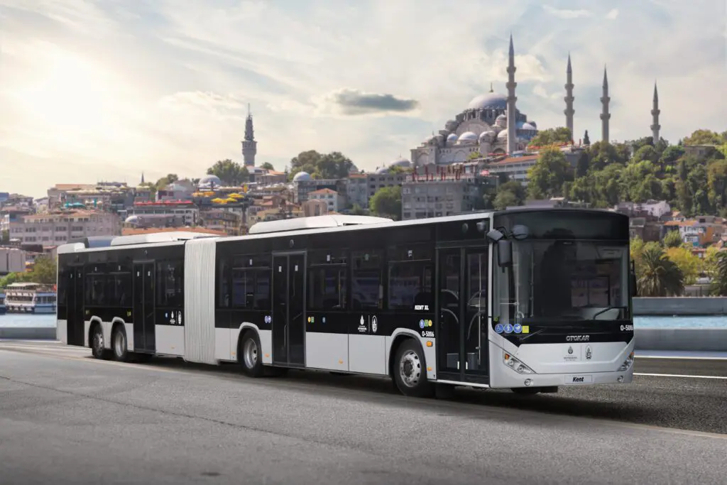 DAF neemt 100x de bus in Istanbul featured image