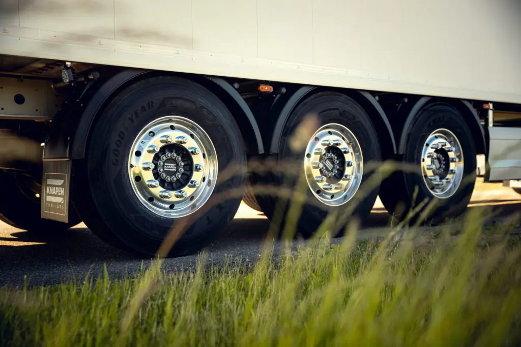 VIDEO – Knapen Trailers heeft eigen traileras featured image