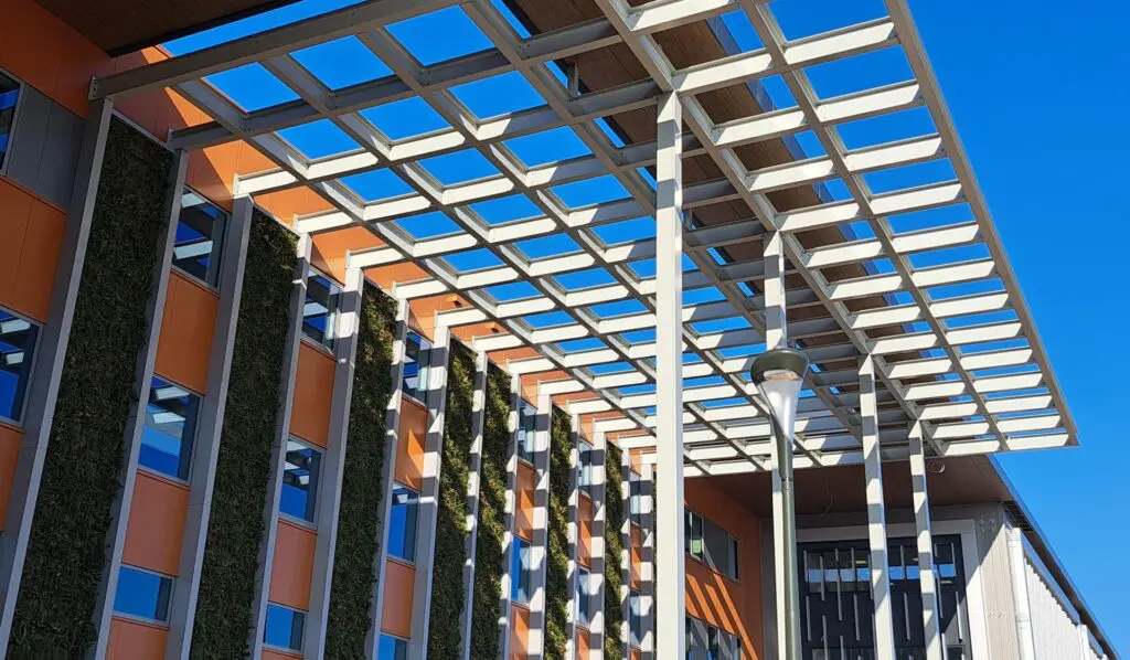 Rapid Logistics neemt intrek in Hello World         featured image