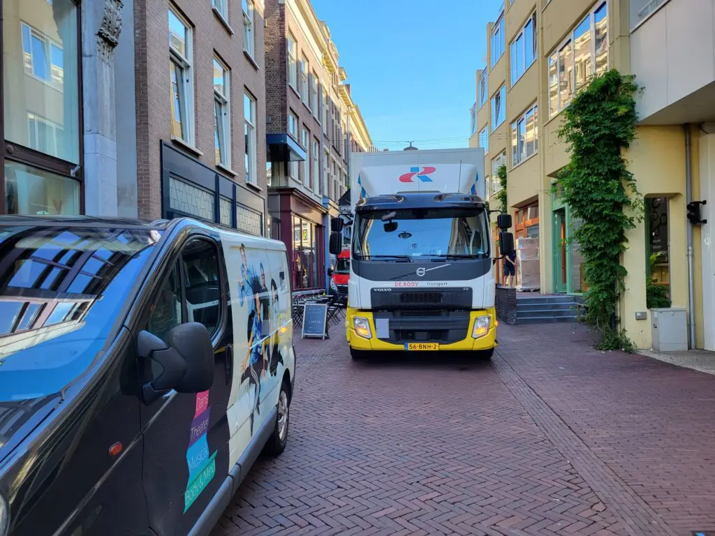 Eerste coulance in ZE-zones: bakwagens mogen langer naar binnen featured image