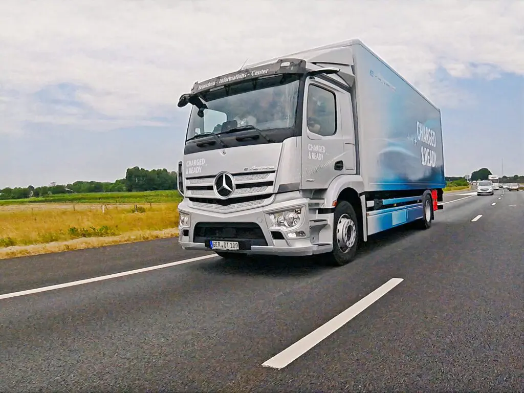 Reallife Xperience: Mercedes-Benz eActros 300 featured image