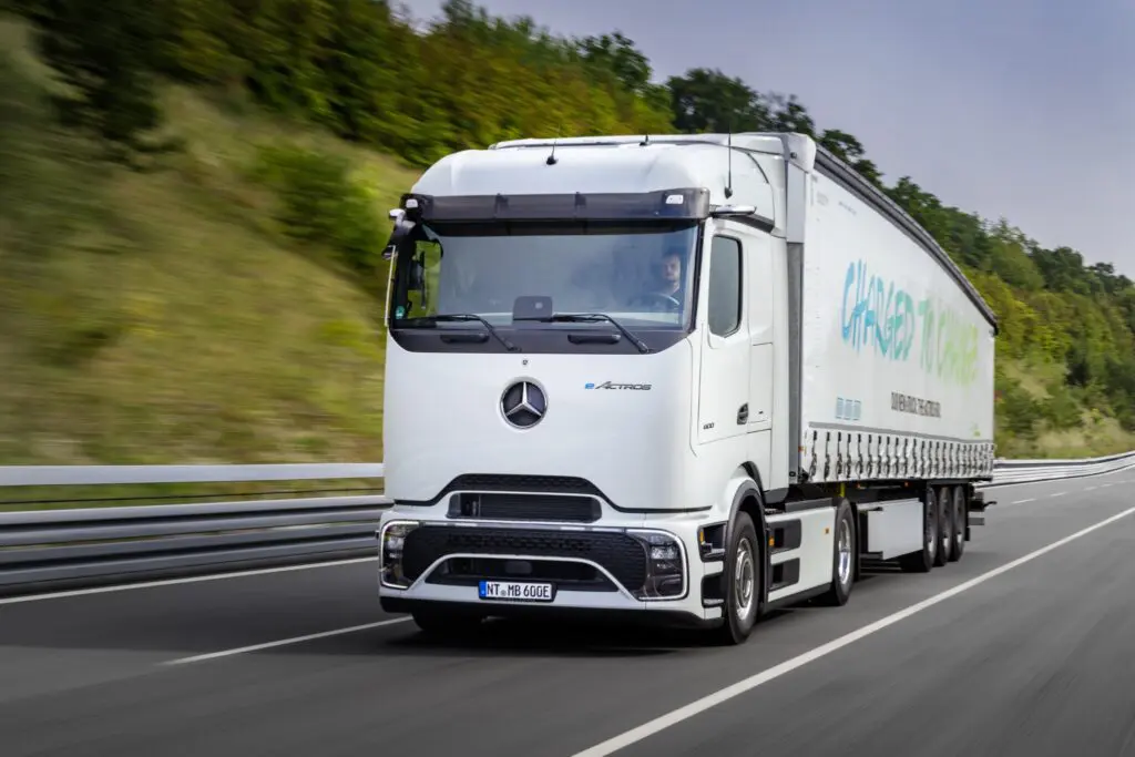 Foto’s: Mercedes presenteert eActros 600 featured image