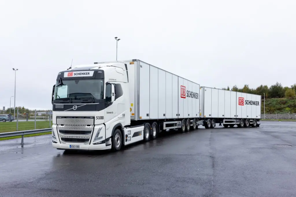 DB Schenker Volvo Super Eco combi