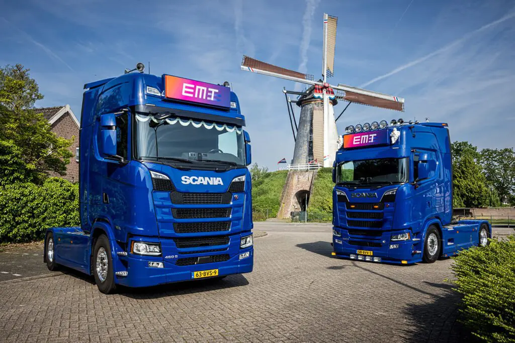 EMT breidt wagenpark uit met twee Scania trekkers featured image