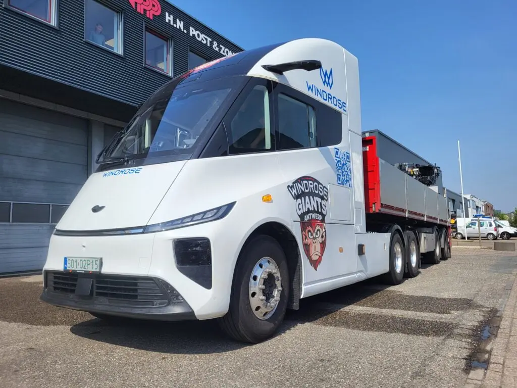 Oostenwind: Eerste kennismaking met de Windrose EV featured image