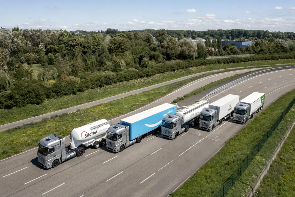 Daimler Truck start tests met waterstoftrucks bij vervoerders featured image
