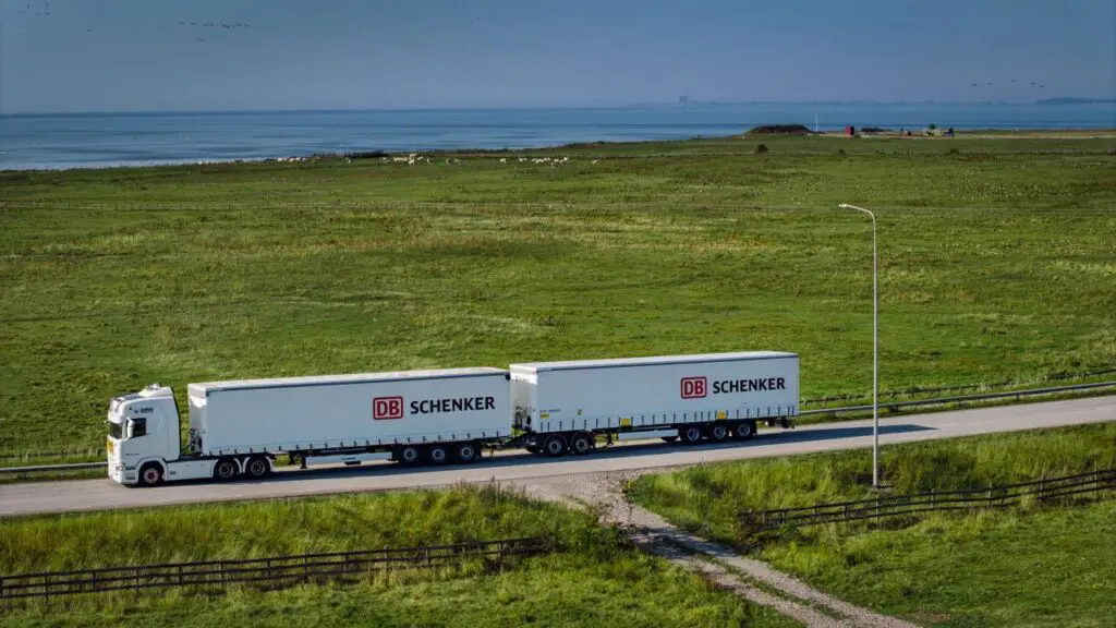 DB Schenker Super Eco Combi