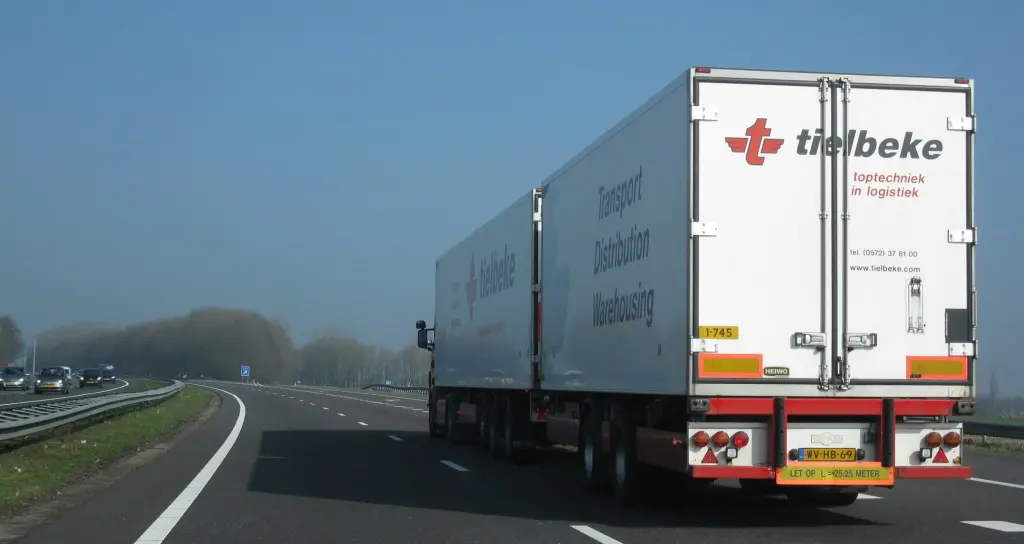 Flickr / European Roads