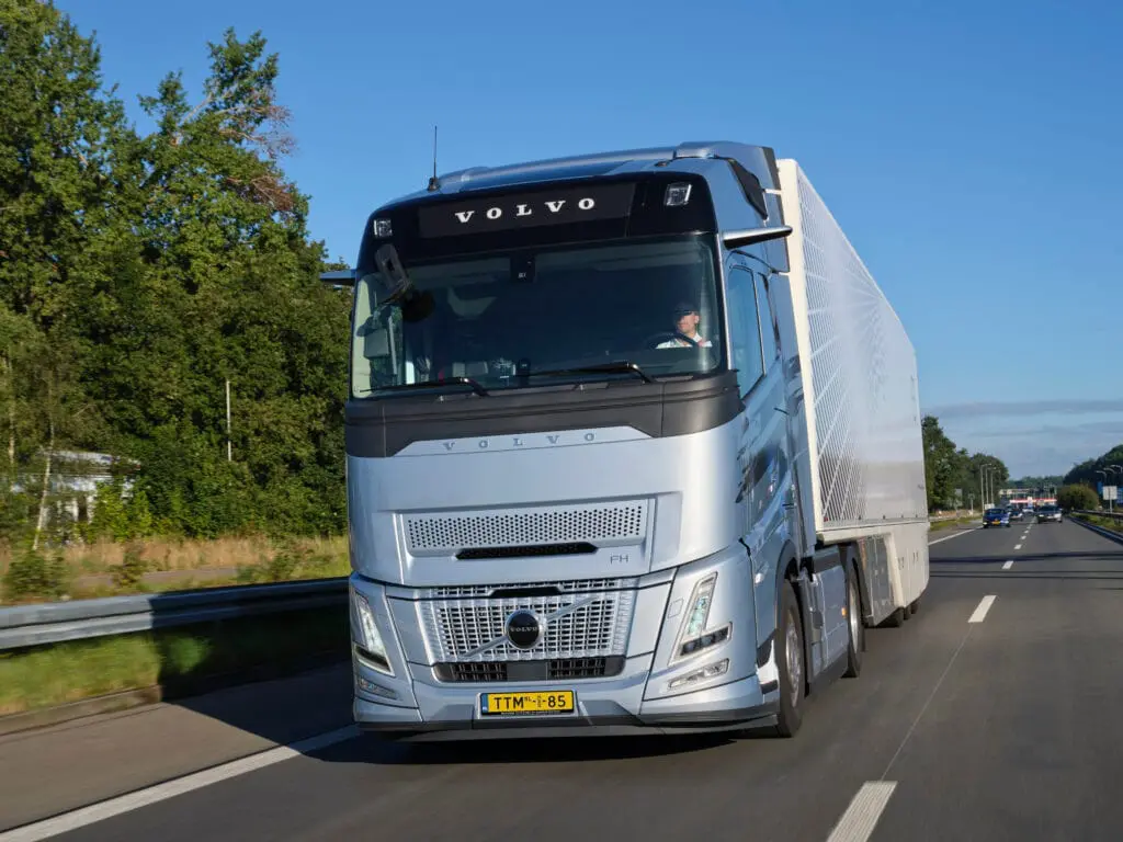 Test Volvo FH Aero 460 I-Save: ronde vormen doen hun werk featured image