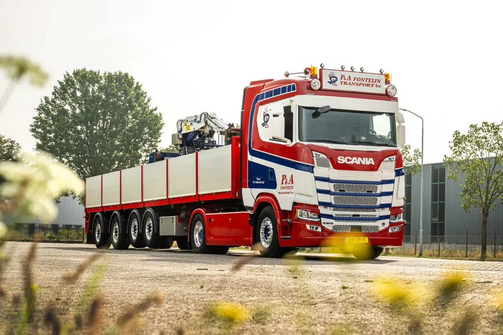 P&A Fonteijn is 25 jaar en viert dat met een Scania 530S V8 featured image