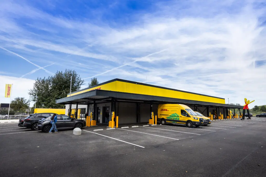 DHL opent CityHub in Rotterdam featured image