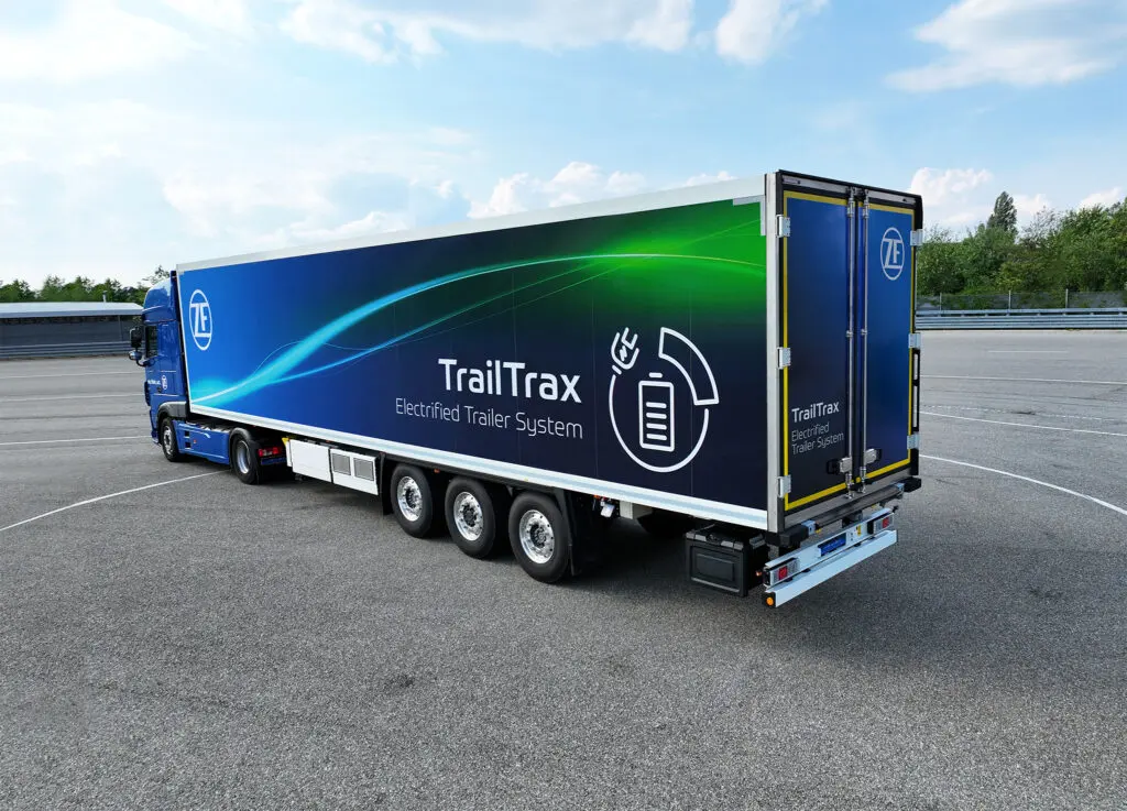 ZF’s TrailTrax maakt trekker-oplegger tot hybride combinatie featured image