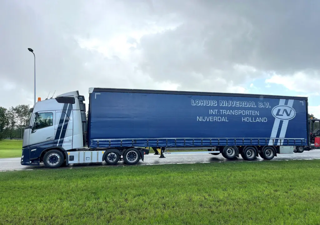 Honderdste truck voor Lohuis Transporten is een Volvo FH Aero featured image