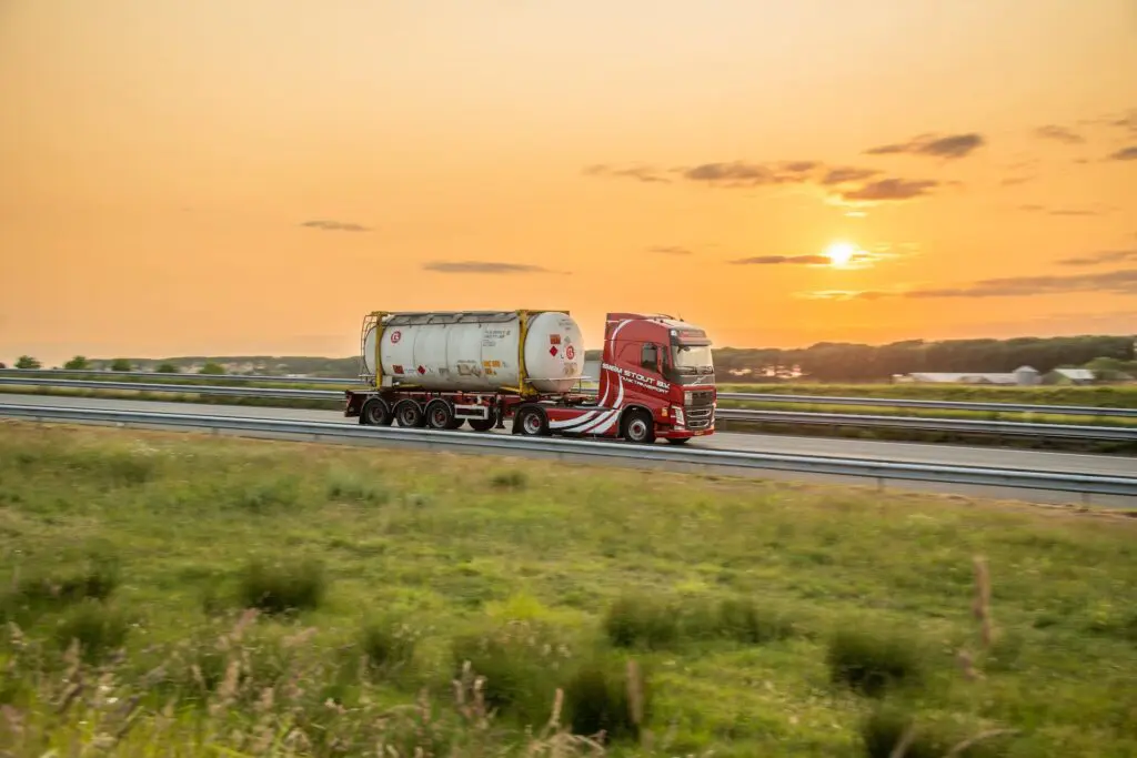 Tolltickets start toelatingsproces voor vrachtwagenheffing featured image