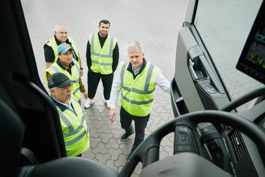 CEO Girteka: ‘Chauffeurstekort alleen te bestrijden met langetermijnbeleid waarin de medewerker als mens centraal staat’ featured image