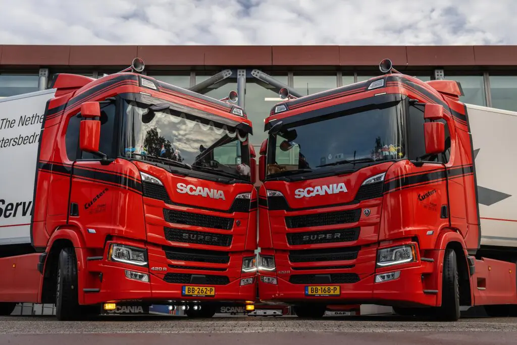 Vier nieuwe Scania’s voor Kusters featured image