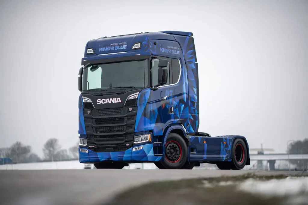 Scania viert 80-jarig NL-jubileum met King’s Blue Limited Edition featured image