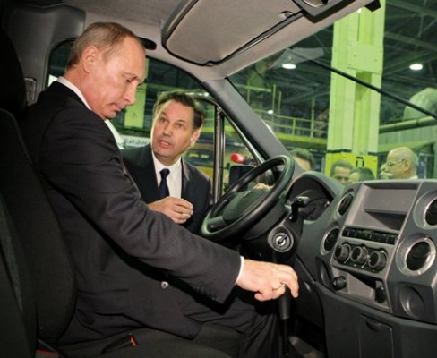 Poetin keurt Mercedes-Benz Sprinter