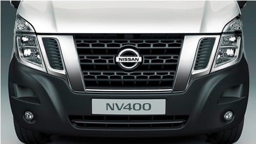 Nissan NV400 front