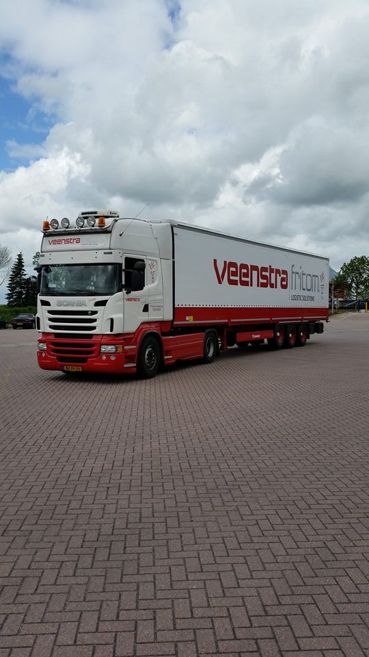Acht nieuwe Krone opleggers voor Veenstra Fritom featured image
