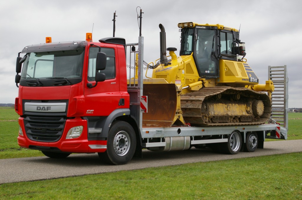 Foto’s: Veldhuizen levert 27 tons oprij-CF featured image