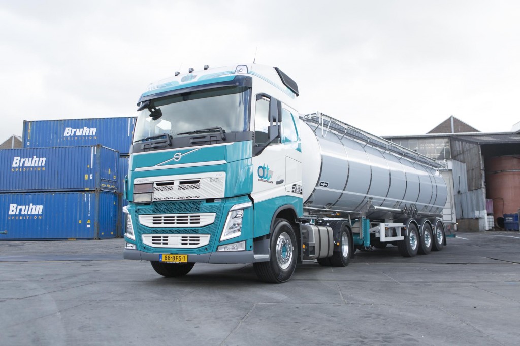 50ste Volvo voor Den Ouden Tanktransport